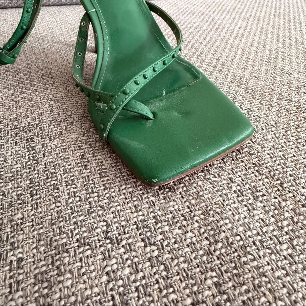 Marc Fisher Green “Dallin” Heels - Picture 4 of 15